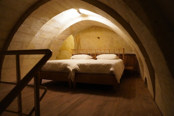 Imagen general del Evanthia Cave Suites. Foto 10