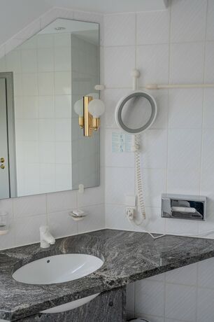 Imagen de la habitación del Eventlocation and Hotel Schloss Neuburg. Foto 8