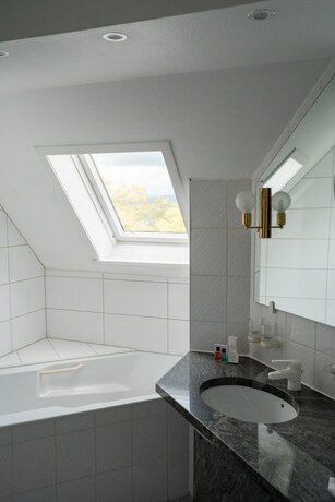 Imagen de la habitación del Eventlocation and Hotel Schloss Neuburg. Foto 9