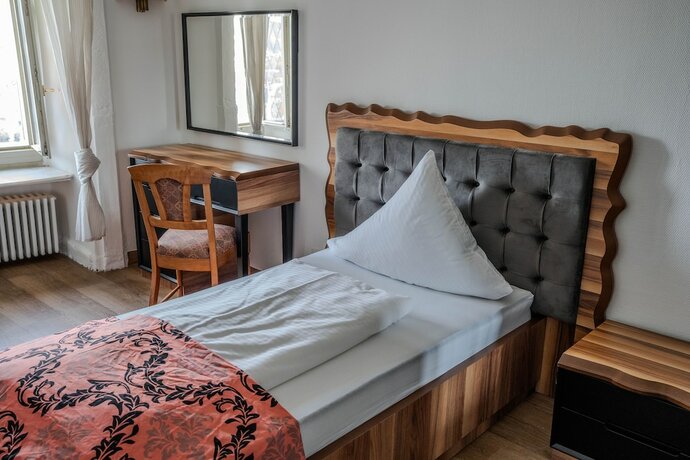 Imagen de la habitación del Eventlocation and Hotel Schloss Neuburg. Foto 12