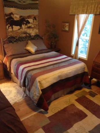 Imagen de la habitación del Evergreen Birch Lodge. Foto 4