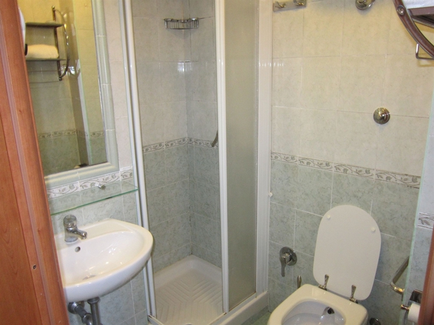 Imagen de la habitación del Evergreen, Roma. Foto 3