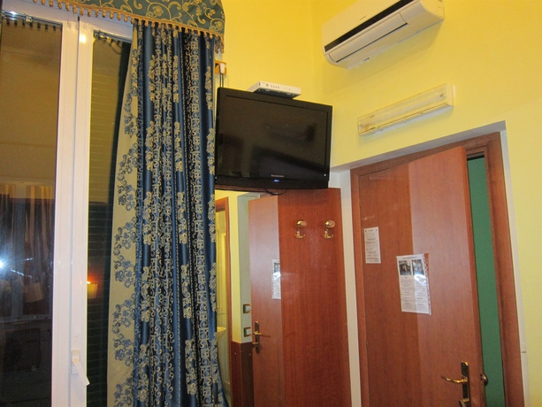 Imagen de la habitación del Evergreen, Roma. Foto 7