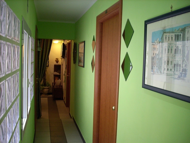 Imagen de los interiores del Evergreen, Roma. Foto 14