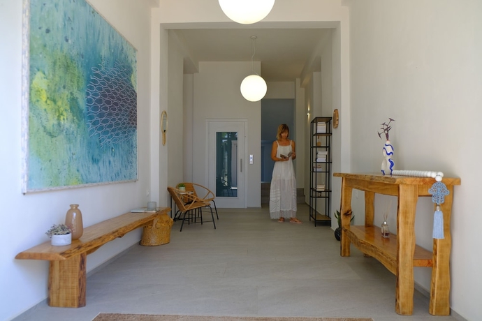 Imagen de los interiores del Evia Bay Suites and Retreats. Foto 16