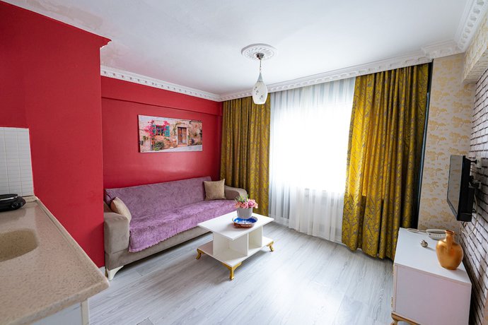 Imagen de la habitación del Evin Suit Hotel. Foto 6
