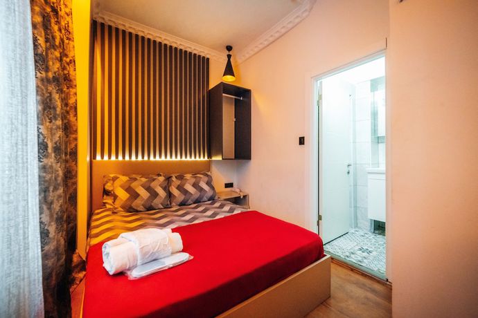 Imagen de la habitación del Evin Suit Hotel. Foto 7