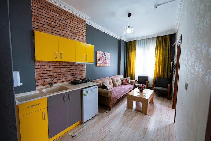 Imagen de la habitación del Evin Suit Hotel. Foto 12