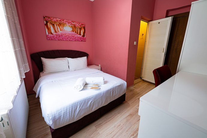 Imagen de la habitación del Evin Suit Hotel. Foto 14
