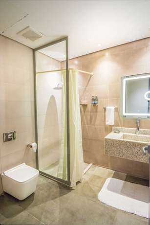 Imagen de la habitación del Ewaa Express Hotel - AlRawda. Foto 10