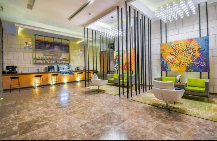 Imagen del bar/restaurante del Ewaa Express Hotel - Khorais. Foto 2