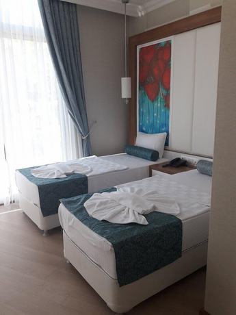 Imagen de la habitación del Exelans Hotel. Foto 7