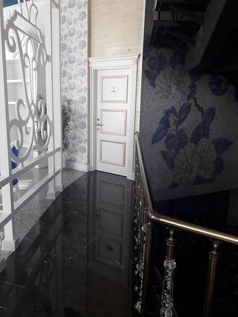Imagen de la habitación del Exelans Hotel. Foto 11