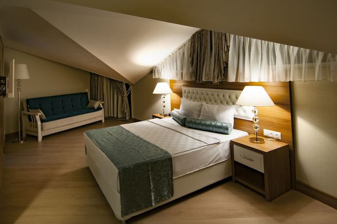 Imagen de la habitación del Exelans Hotel. Foto 18