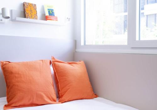 Imagen general del Experience Extraordinary Living at Yugo Salud Premier Accommodation in Granada, Spain. Foto 13