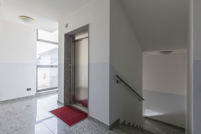 Imagen de los interiores del Expo Residence Rho. Foto 19