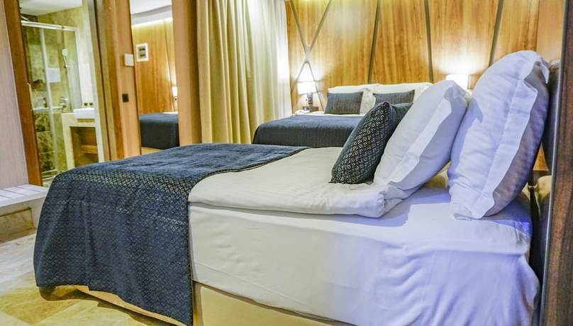 Imagen de la habitación del Extenso Hotel. Foto 10