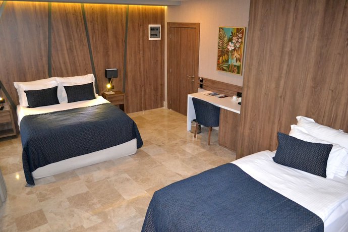 Imagen de la habitación del Extenso Hotel. Foto 15