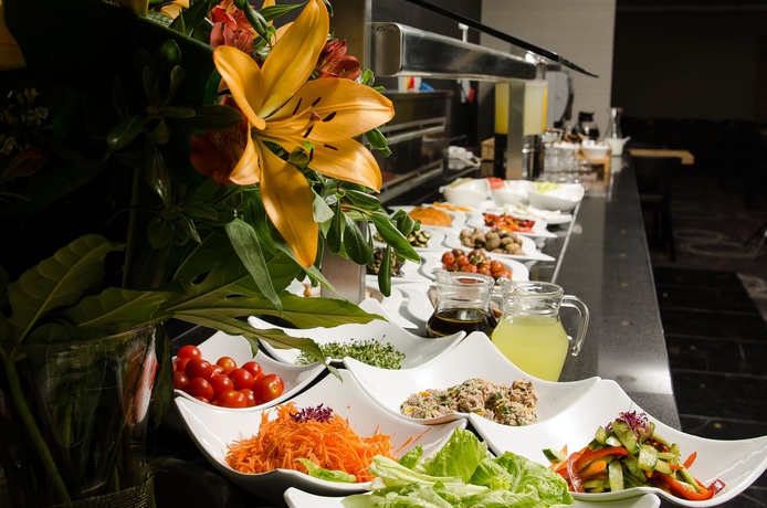 Imagen del bar/restaurante del Eyal Hotel. Foto 5