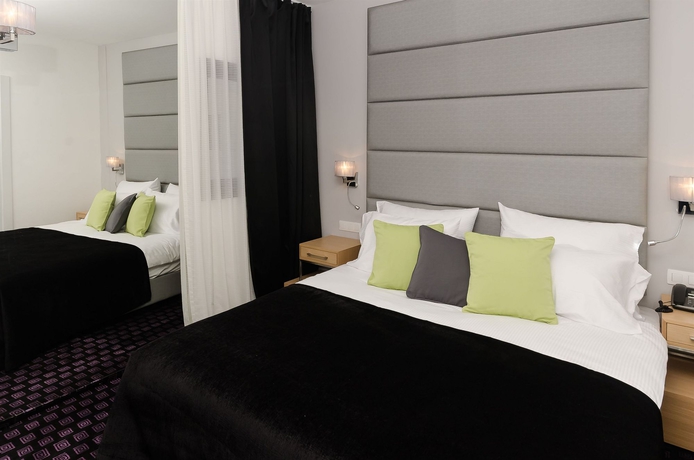 Imagen de la habitación del Eyal Hotel. Foto 9