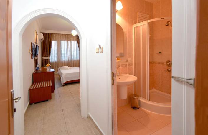 Imagen de la habitación del Eylul Hotel. Foto 5