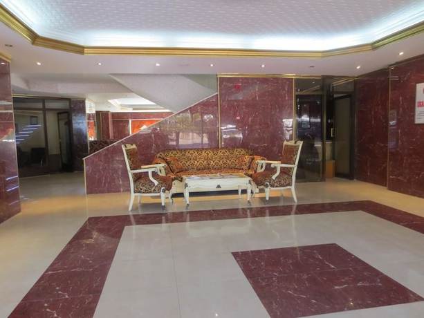 Imagen de los interiores del Eyna Hotel. Foto 15