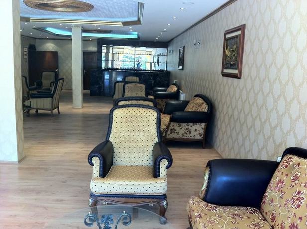 Imagen de los interiores del Eyna Hotel. Foto 16