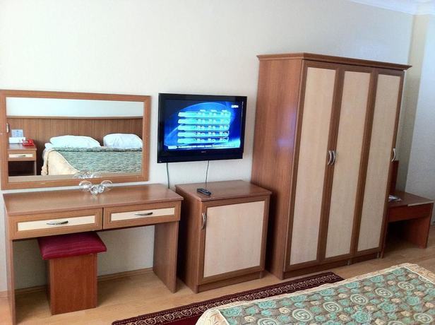 Imagen de la habitación del Eyna Hotel. Foto 10