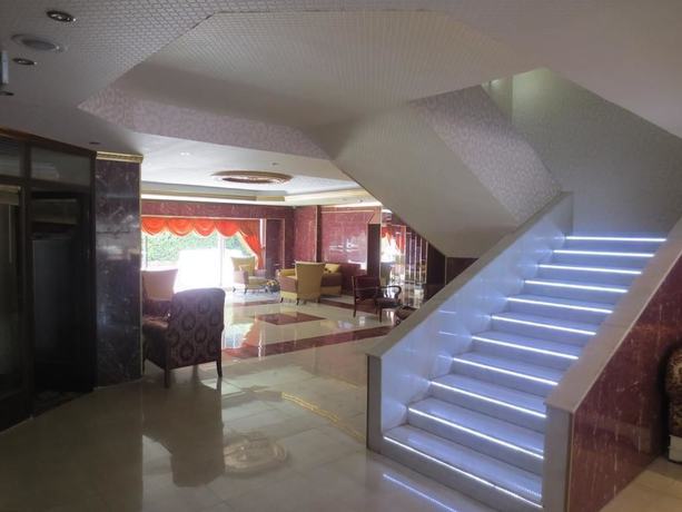 Imagen de los interiores del Eyna Hotel. Foto 19