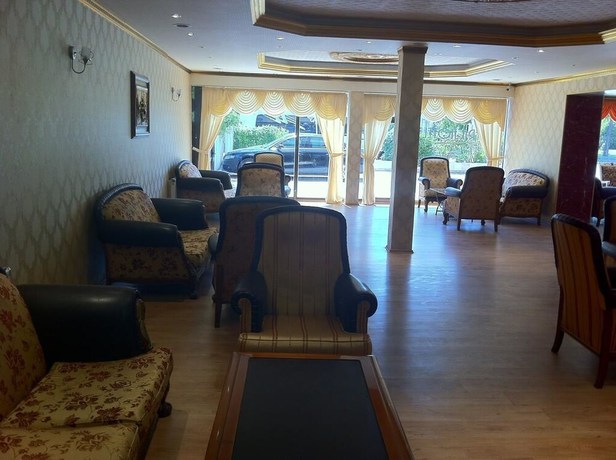 Imagen de los interiores del Eyna Hotel. Foto 20
