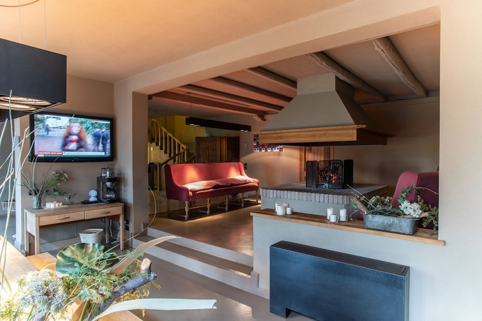 Imagen de los interiores del FARM HOUSE. Foto 19