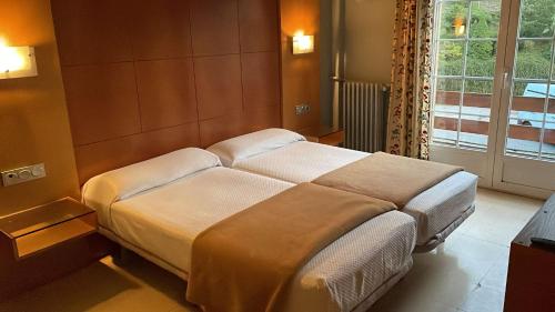 Imagen de la habitación del FINCA RUSTICA RB La Molina. Foto 16