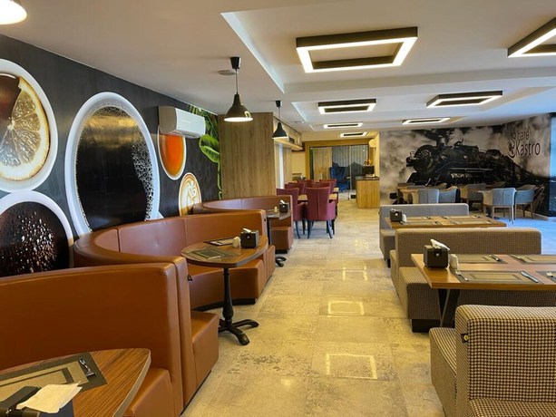 Imagen del bar/restaurante del FOCUS PARK SUİT HOTEL. Foto 5
