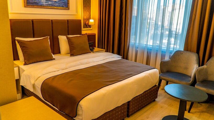 Imagen de la habitación del FRT Airport Hotel. Foto 19