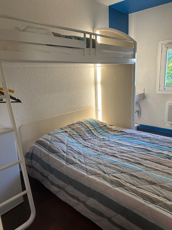 Imagen de la habitación del FYL hôtel Saint Pol. Foto 4