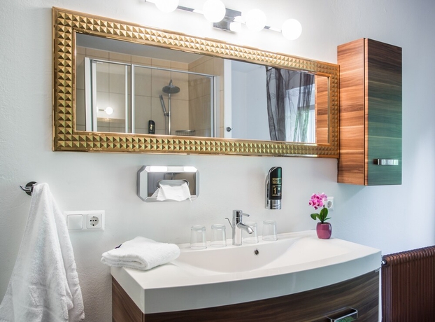 Imagen de la habitación del Faaker See Inn Hotel. Foto 16