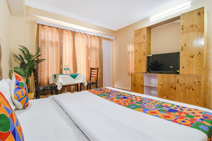 Imagen de la habitación del Fabhotel Nirvana Deluxe. Foto 6
