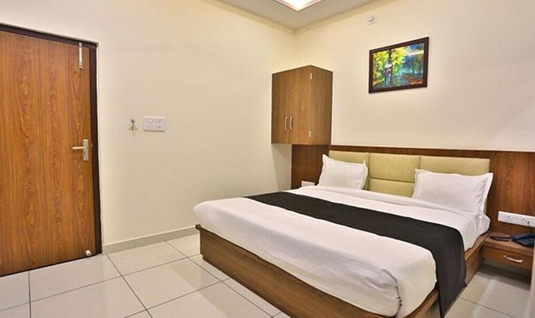 Imagen de la habitación del Fabhotel Prime Shree Dev Prime. Foto 20