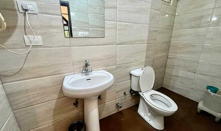 Imagen general del Fabhotel Vijay Palace. Foto 10