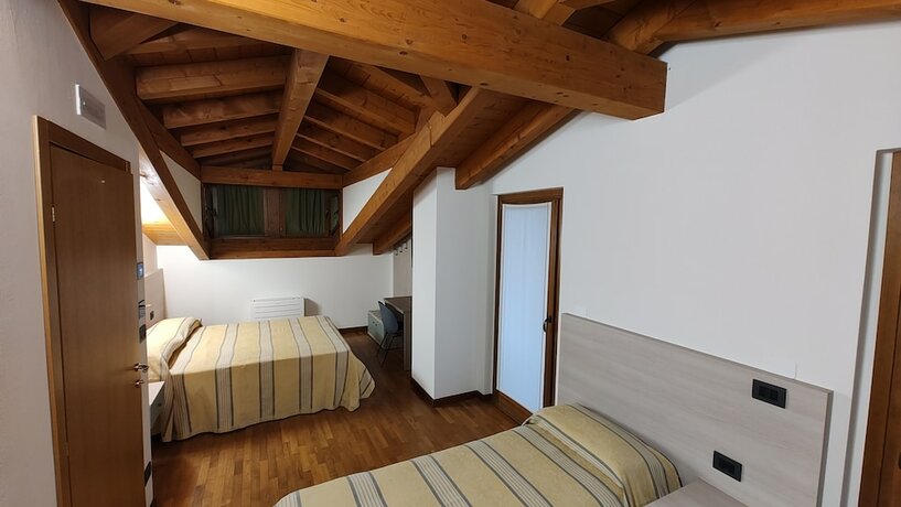 Imagen de la habitación del Faedis. Foto 19