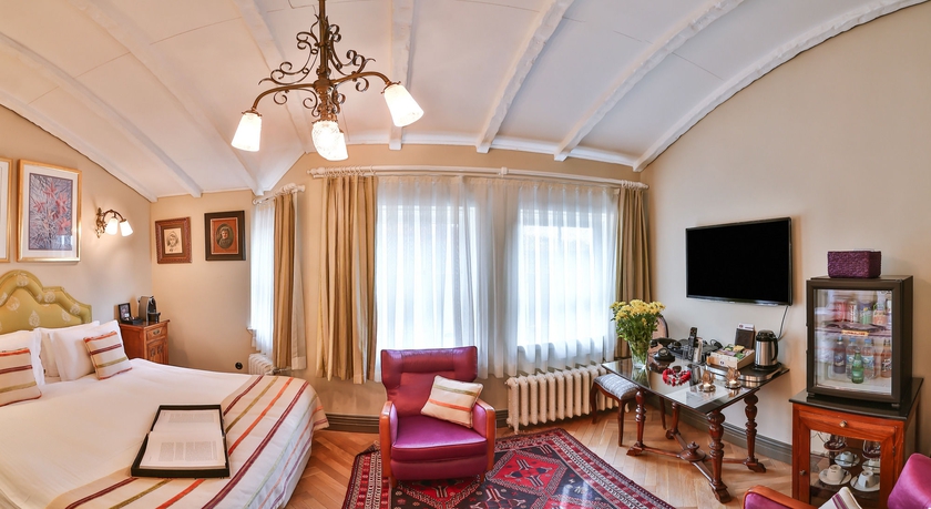 Imagen de la habitación del Faik Pasha Suites. Foto 6