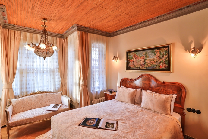 Imagen de la habitación del Faik Pasha Suites. Foto 13