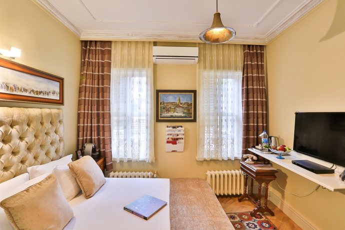 Imagen de la habitación del Faik Pasha Suites. Foto 14