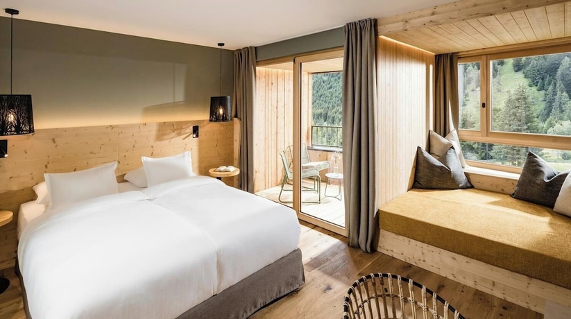 Imagen de la habitación del Falkensteiner Hotel Antholz. Foto 4