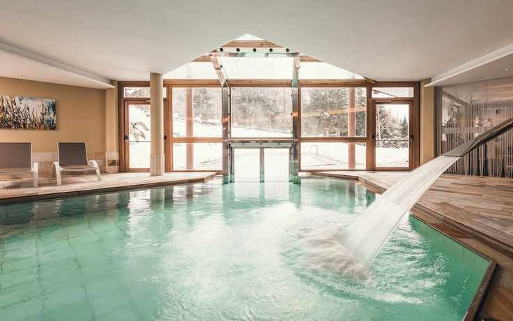 Imagen de la piscina del Falkensteiner Hotel Antholz. Foto 15