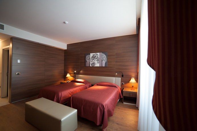 Imagen de la habitación del Family Hotel, Atena Lucana Scalo. Foto 5