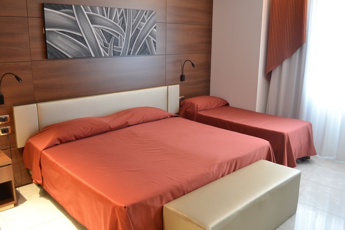 Imagen de la habitación del Family Hotel, Atena Lucana Scalo. Foto 15