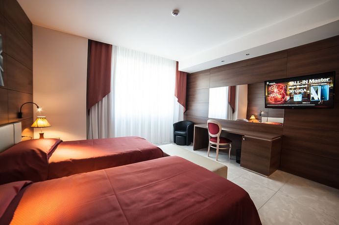 Imagen de la habitación del Family Hotel, Atena Lucana Scalo. Foto 17