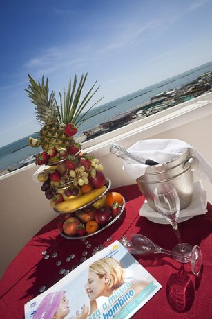 Imagen de la habitación del Family Hotel Marina Beach. Foto 13