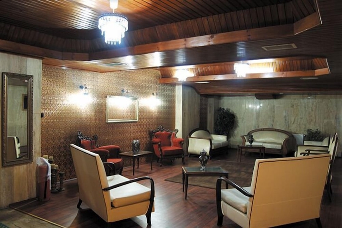 Imagen de los interiores del Family Resort Hotel. Foto 15